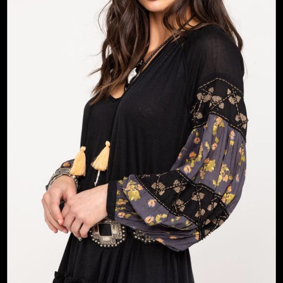 NEW Free People Mix It Up Tunic Black Small - Picture 2 of 6